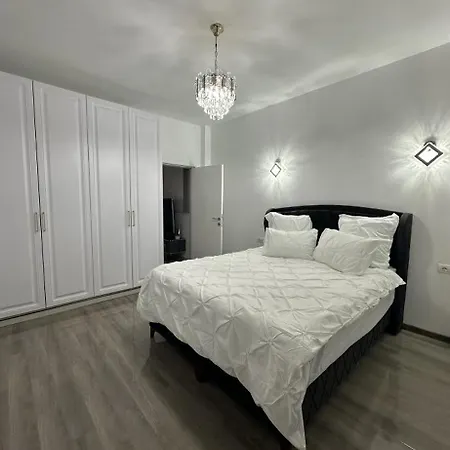 Apartment Luxury Diana Navodari